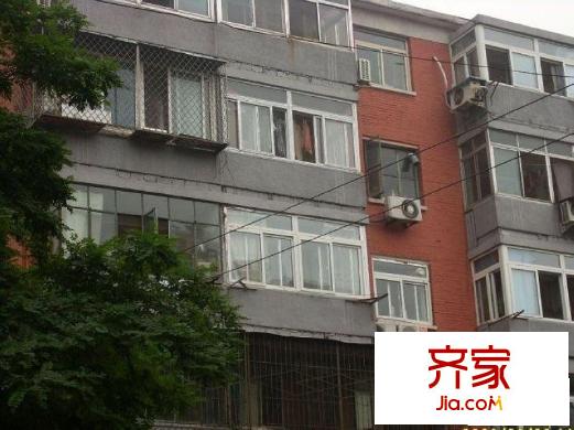 六里屯东里外景图