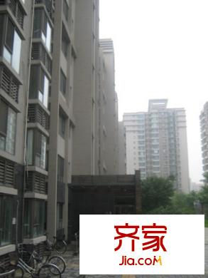 燕莎后外景图