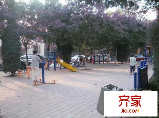 世纪村外景图