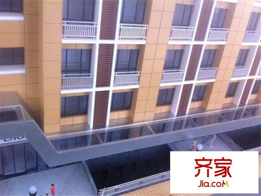 首开・玲珑汇楼面2013.07