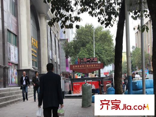 广铁车辆段项目地一大道(距离项目30米内)