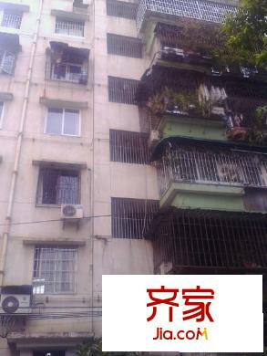麓景路大院外景图