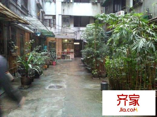 越秀大南路小区外景图