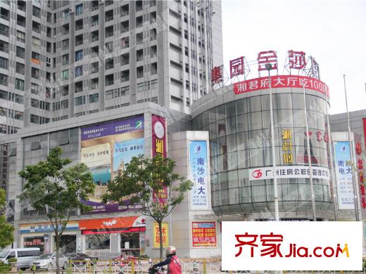 广州南沙万达广场项目1公里范围内的奥园金莎广场