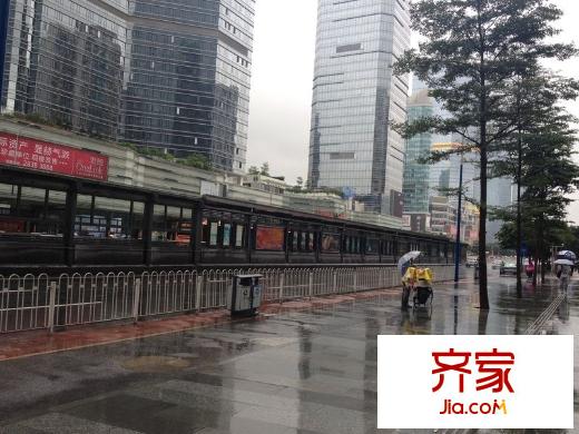 隆德大厦外景图