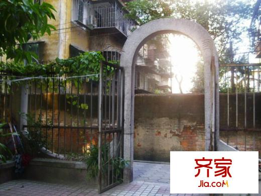 环市东路大院外景图