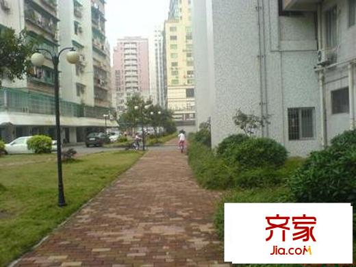 华工南秀村外景图
