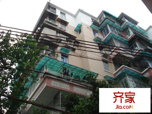 革新路小区外景图