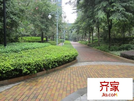 汇景新城中央庭园外景图