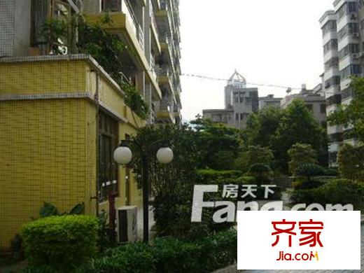 隆基怡苑外景图