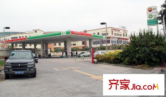 翰林二期8090HOUSE配套图对面加油站