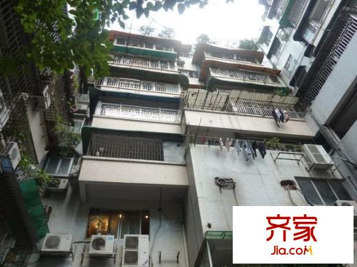 惠福西路大院外景图