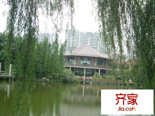 丽江花园德字楼外景图