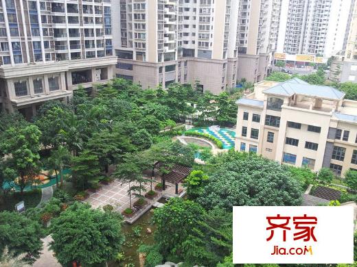中海平方米晖华庭外景图