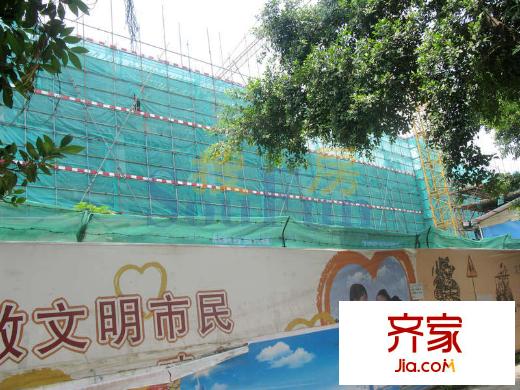 纵横国际公寓1栋楼工程进度(2010.8)