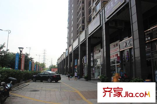 诺德名都离项目50米左右的楼下商店