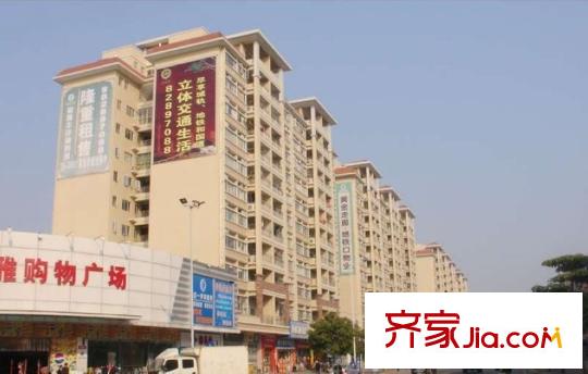 富雅都市华庭一期底层商店街