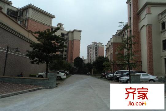 昊龙花园(2014-01)