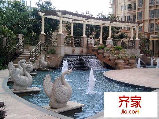 金泽豪庭园林实景2013-01