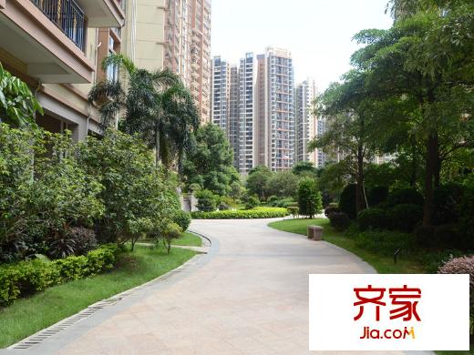 金泽豪庭小区园林实景2014-09