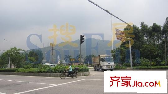 锦林山庄距离项目200米左右的街景