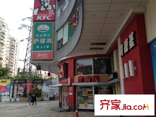 万科派项目100米内商业配套