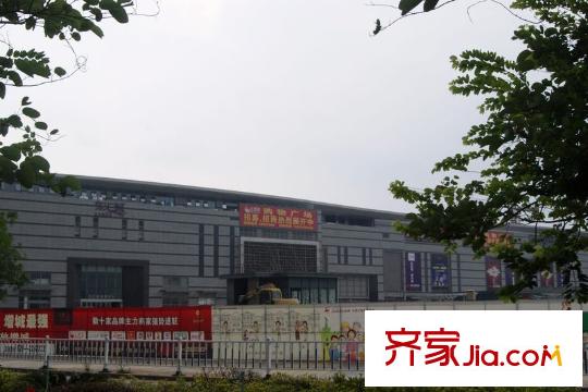 锦绣御景国际向东1千米东汇城