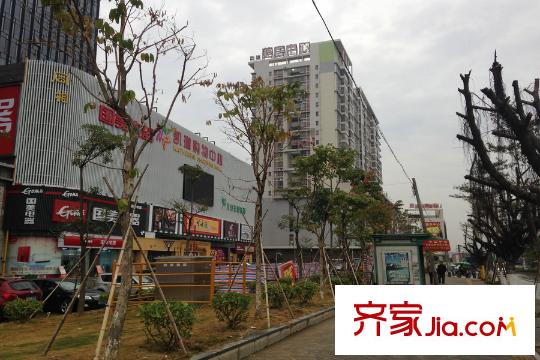 水电广场项目自带的购物中心和新塘美居中心