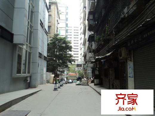 农林华府项目入口(2013-3)