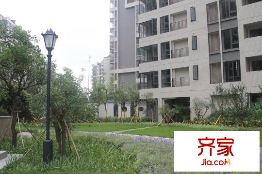 越秀・可逸江畔小区园林(2015-3)