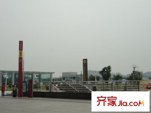 奥园越时代广州南站地铁站驾车5分钟