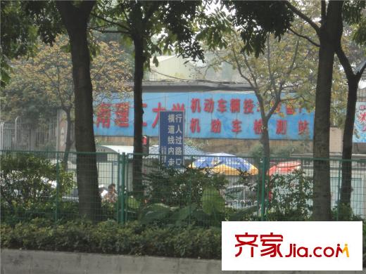 天河・新天地南向约300米的华工监测站