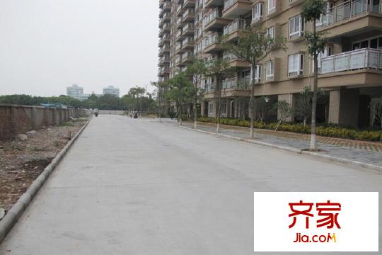 顺丰翠园小区通道(2015-03-25)