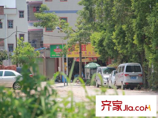 碧桂园・城市花园距项目步行5分钟商店