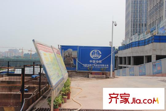 奥园国际中心地铁7号线南村万博站,距离项目步行约5分钟