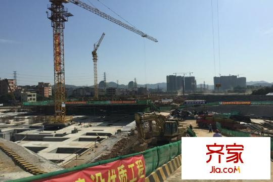 保利・罗兰国际工程进度(2015.4.19)