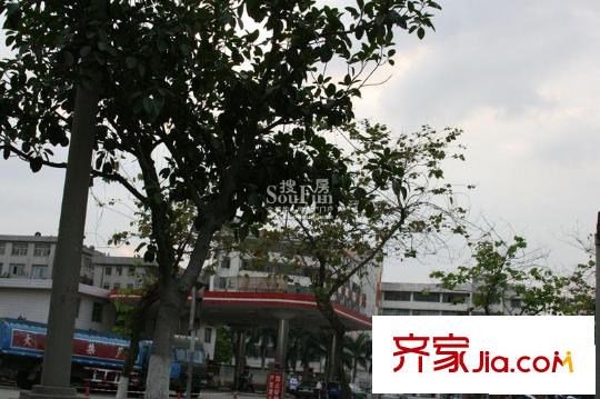 TATA公寓配套图周边加油站