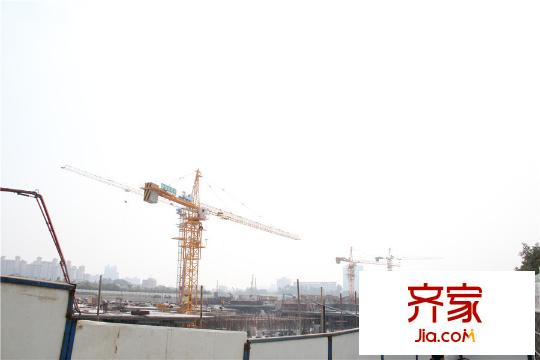 保利中惠中央公馆施工(2015-3-10)