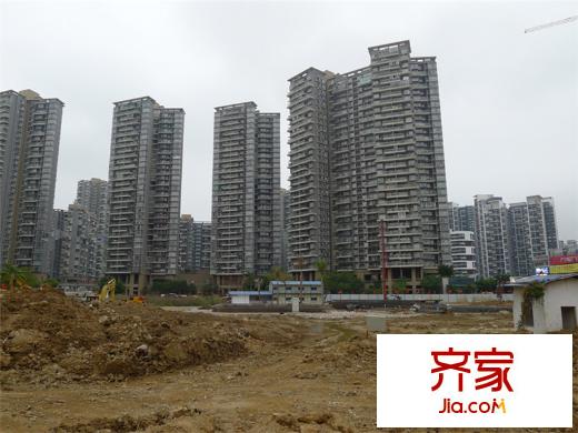 幸福平方米湾项目打地基(2014-05)