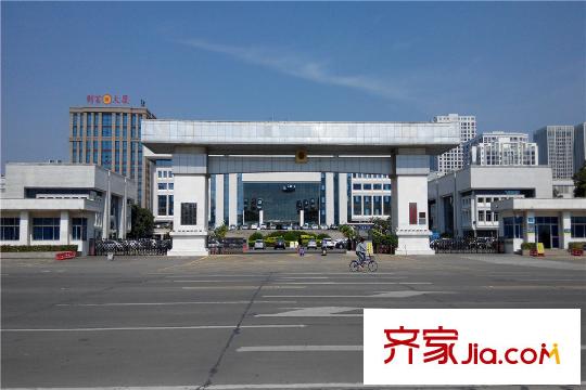 好益康世纪中心项目北向1公里的惠阳区政府