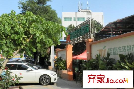 前海丹华项目南面的菜市场