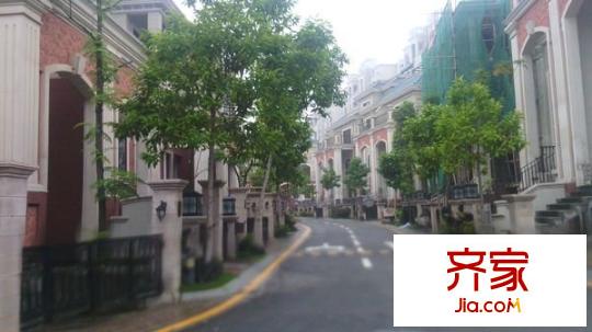 十二橡树庄园外景图