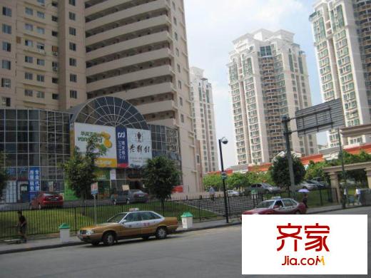 42464元㎡楼盘介绍:桃源村二期位于深圳市南山区,北环路与龙珠大道的