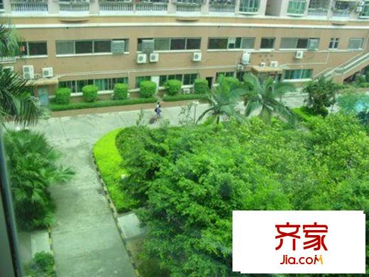 众冠花园外景图
