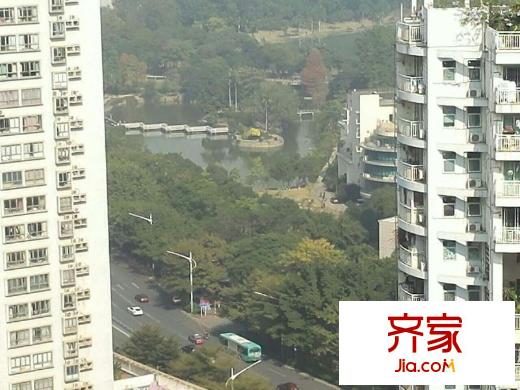 阳光里外景图