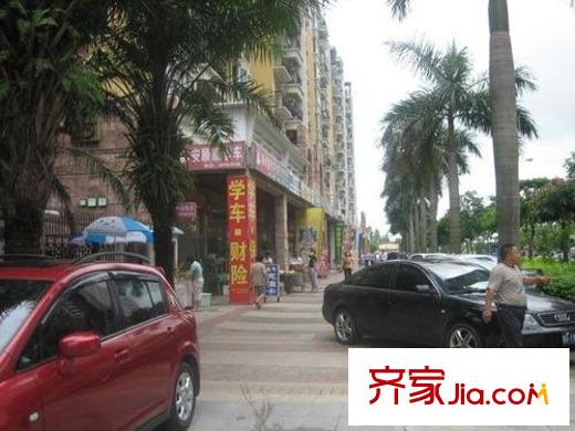 阳光棕榈园配套图楼下商业街