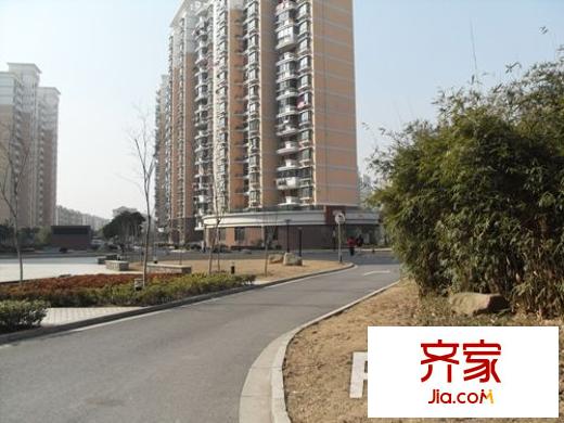 杉林新月家园外景图