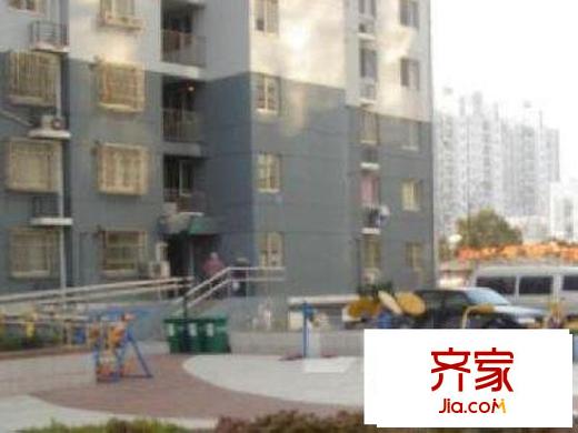 樱花路89弄小区外景图