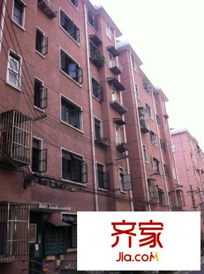 平南三四村外景图