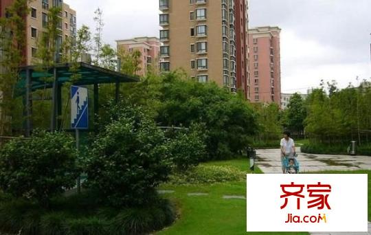 九歌上郡外景图